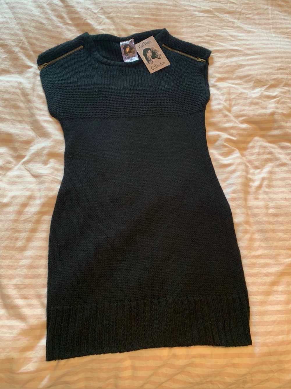 Black Knit Pencil Dress - Women's Classic Style